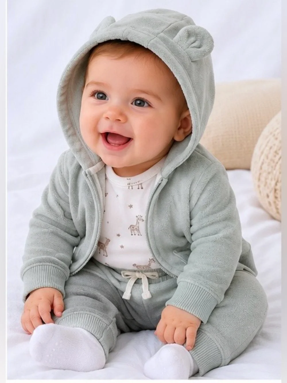Carter's Baby 3-Piece Velour Bear Ear Hoodie Set 6mth